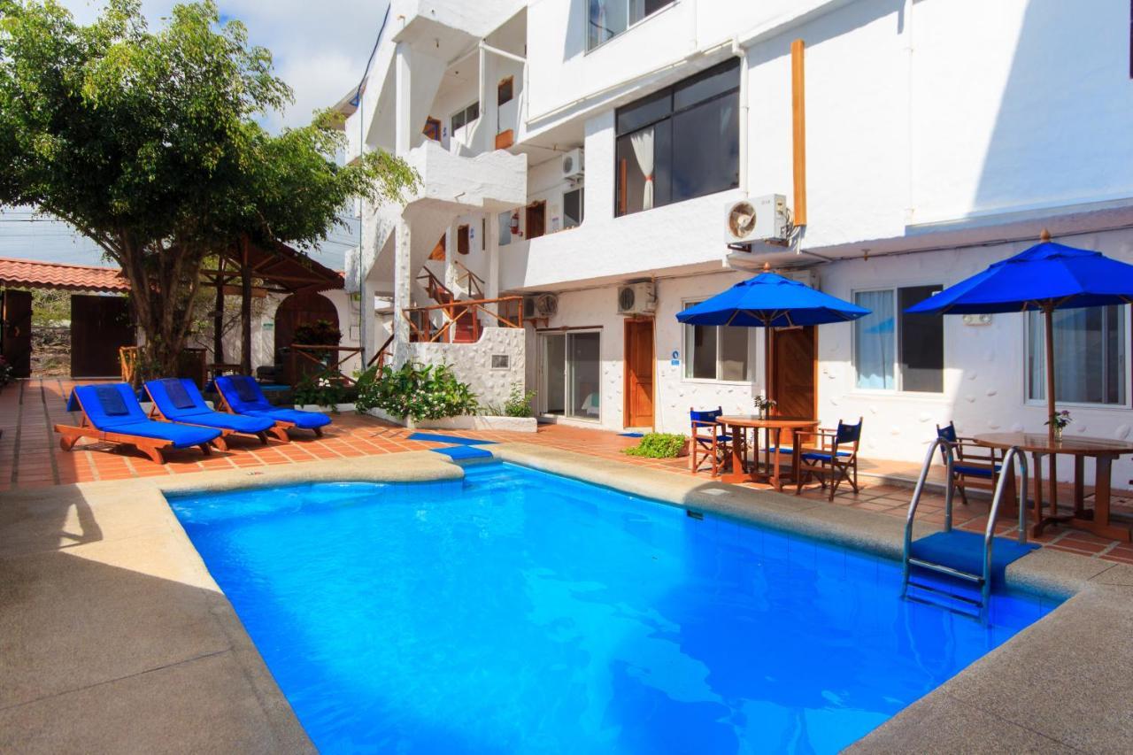 Hotel La Casa De Judy Puerto Ayora  Exterior photo